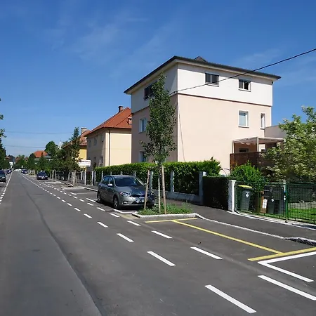 Cute Sunny Kod1 Apartment *