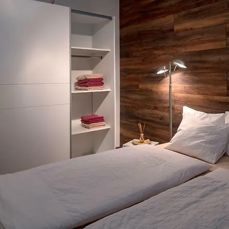 Cute Sunny Kod1 Apartman Ljubljana