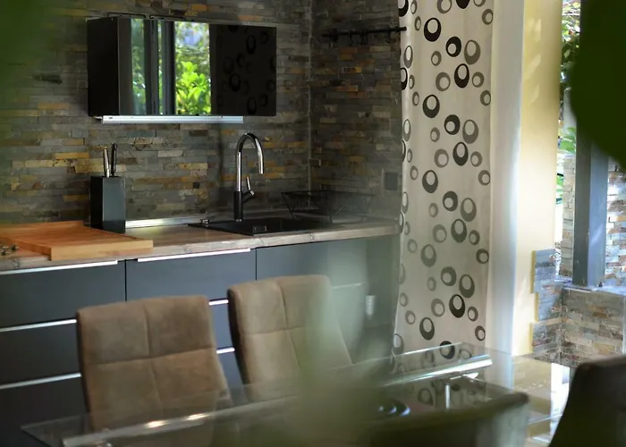 Cute Sunny Kod1 شقة ليوبليانا